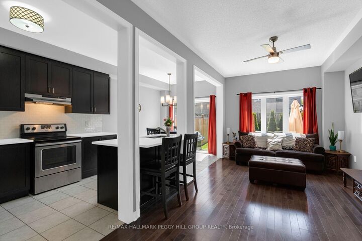 Property Photo: 55 Forsyth Crescent ON L4N 6R1