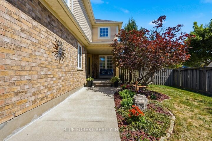 Property Photo:  1506 Chelton Place  ON N6M 1M2 