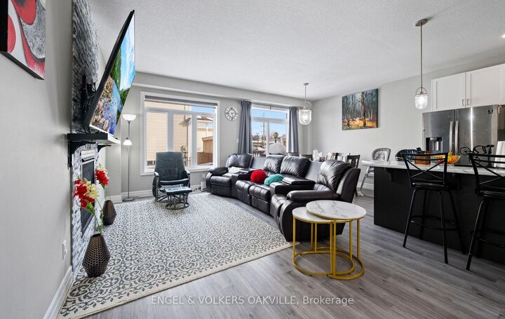 Property Photo:  1023 Devonshire Avenue 29  ON N4S 5S1 