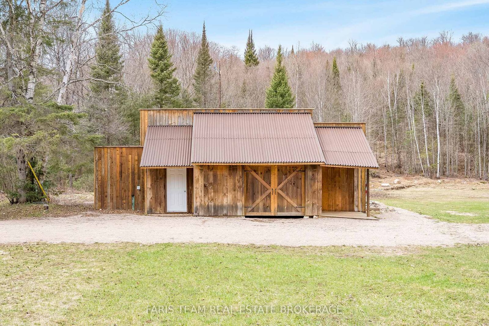 Property Photo: 376 Riding Ranch Road ON P0A 1X0