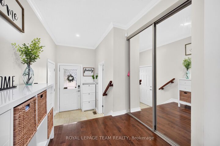 Property Photo:  599 Malkowski Street  ON K2K 0B4 