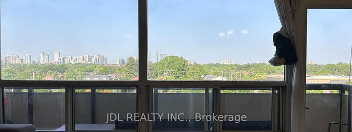 Property Photo: 505 Cummer Ave Avenue #707 Suite A ON M2K 2L8