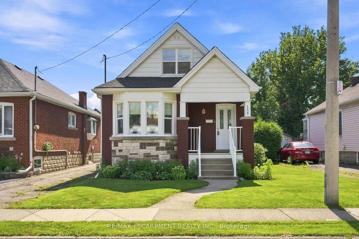 156 Tragina Avenue N — photo 1
