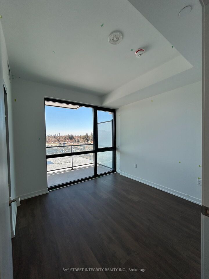 Property Photo: 251 Masonry Way 508 ON L5H 0B3