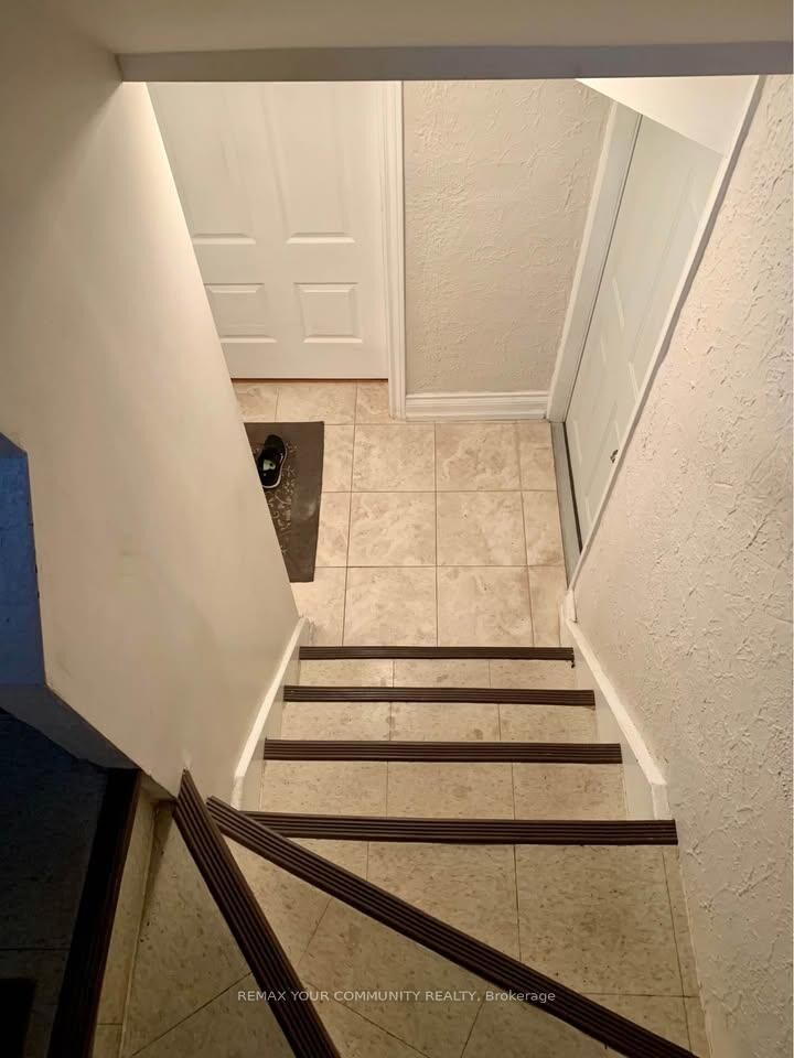 Property Photo:  16 Coxwell Boulevard Lower  ON M4C 3G7 