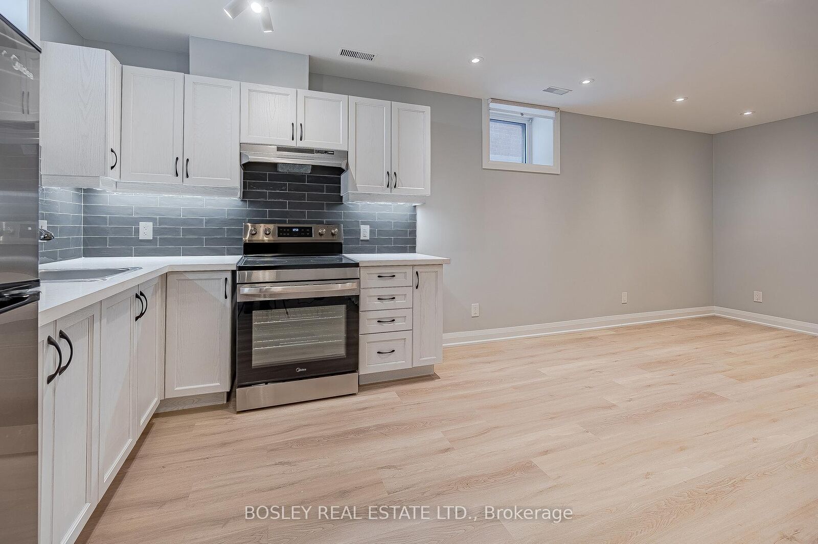 Property Photo: 581 Old Weston Road Basement ON M6N 3B2