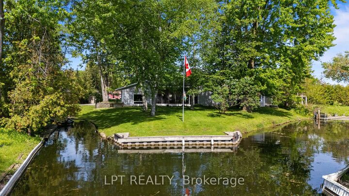 Property Photo: 204 The Queensway N/A S ON L4P 2A6
