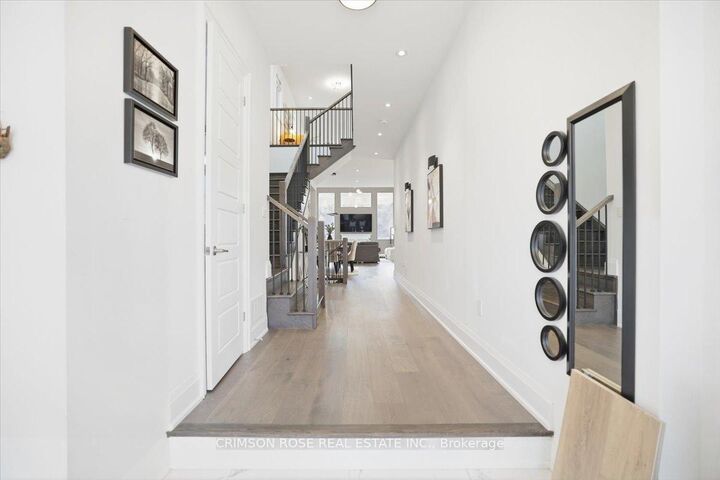 Property Photo: 1467 Everest Crescent ON L6H 3S4