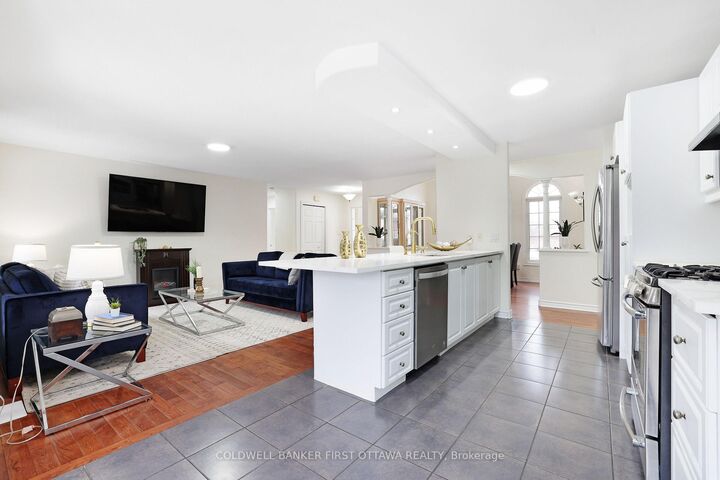 Property Photo: 11 Rideau Crossing Crescent ON K0G 1K0