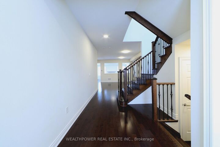 Property Photo:  248 Belmore Court  ON L9E 1H4 