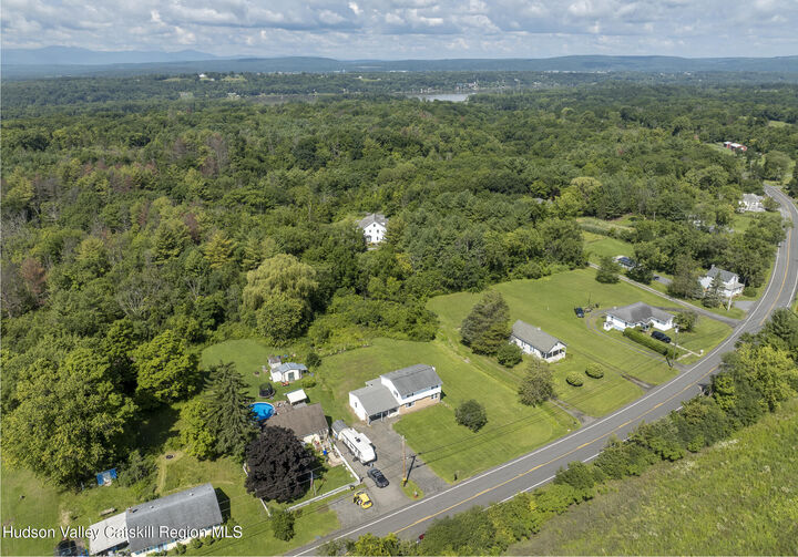 Property Photo:  187 New York 9J  NY 12534 