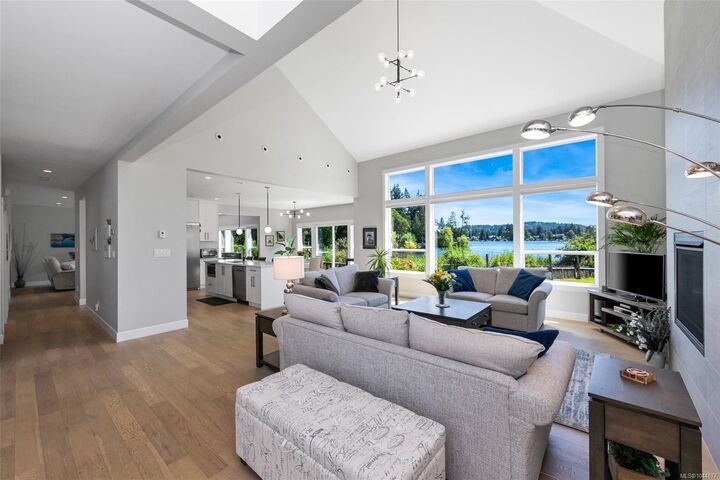 Property Photo: 2717 Panda Pl BC V9B 2Y9