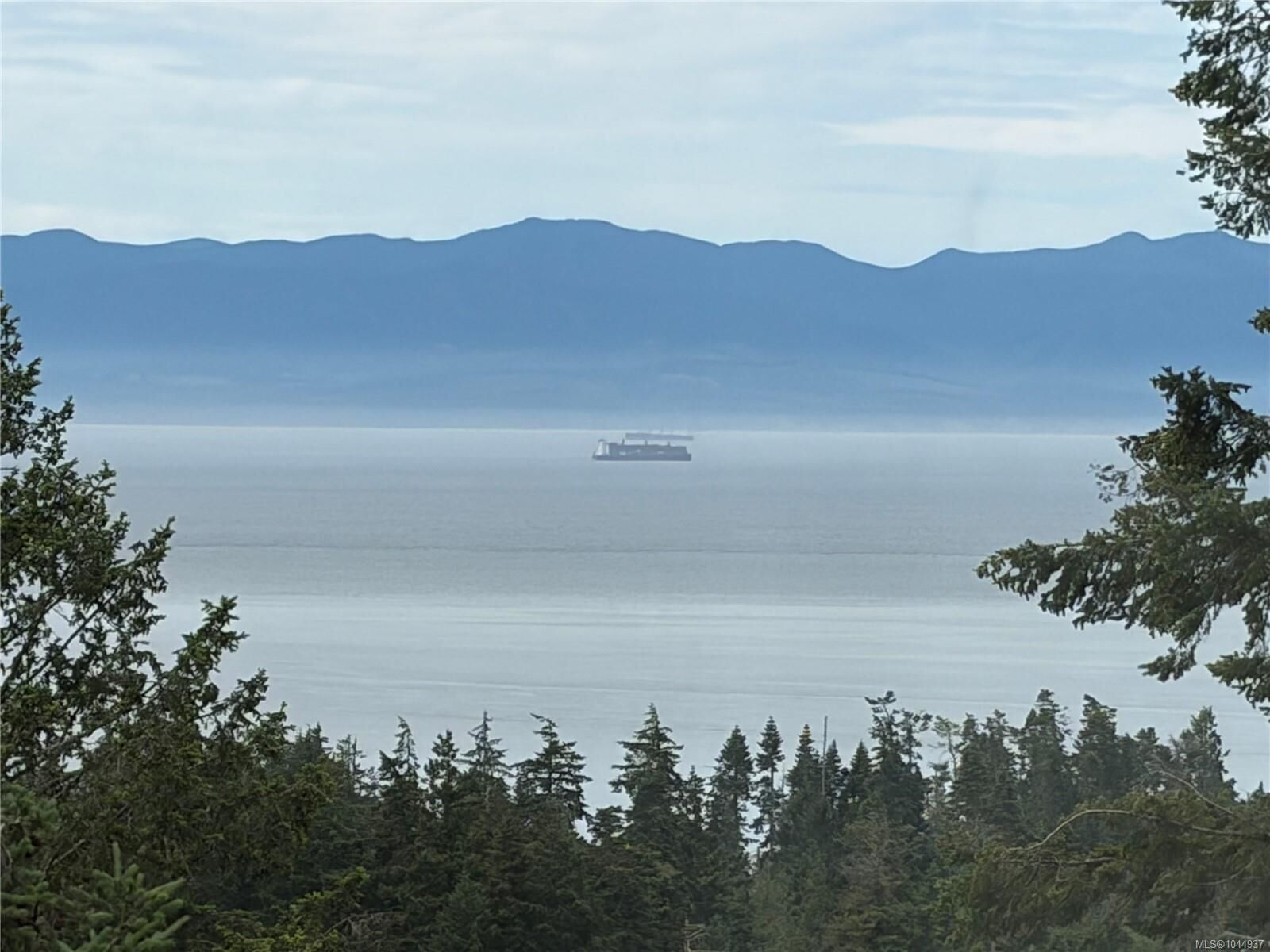 Property Photo: 2270 Henlyn Dr BC V9Z 0N5