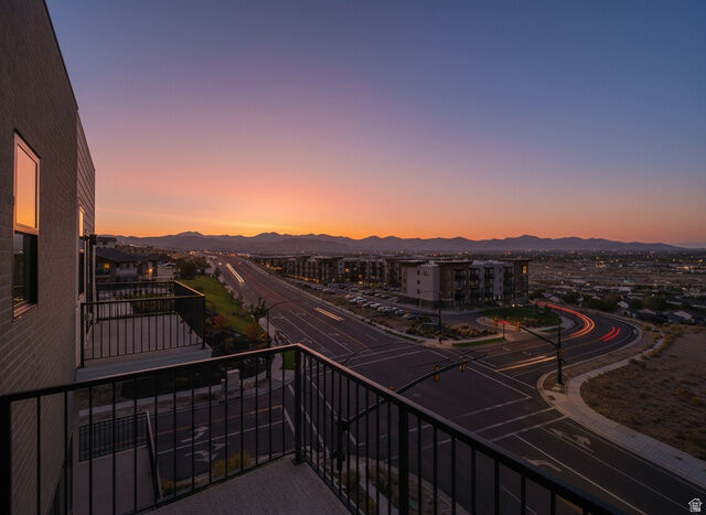 Property Photo: 281 E Endurance Cir UT 84020