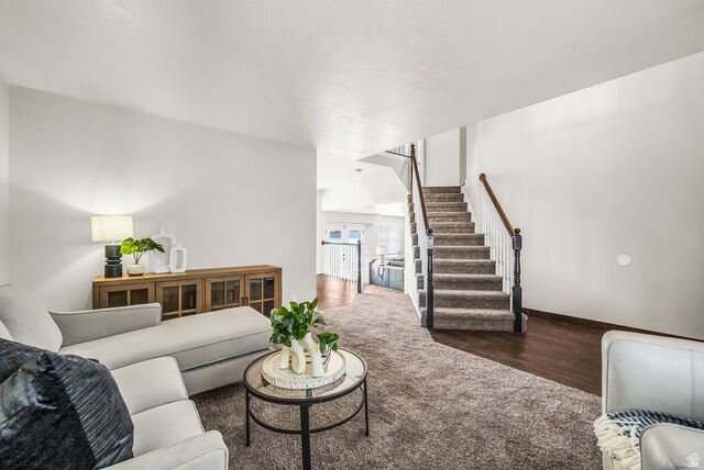 Property Photo:  6665 S Dale Park Cir  UT 84084 