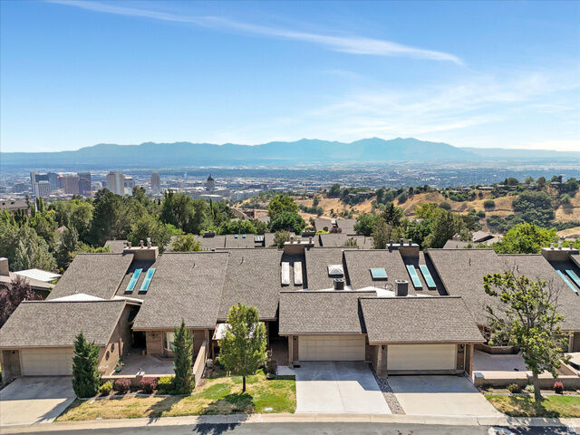 Property Photo: 847 N Juniperpoint Dr UT 84103