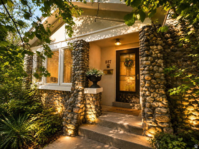 Property Photo: 887 E 3rd Ave UT 84103