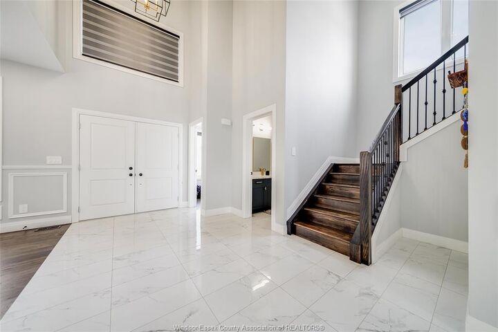 Property Photo: 4433 Belmont ON N0P 1J0
