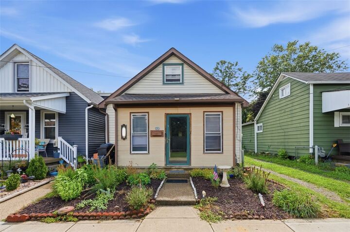 Property Photo:  113 Fayette Ave  PA 15071 
