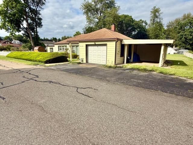 Property Photo:  23 Meadow Lane  PA 16365 