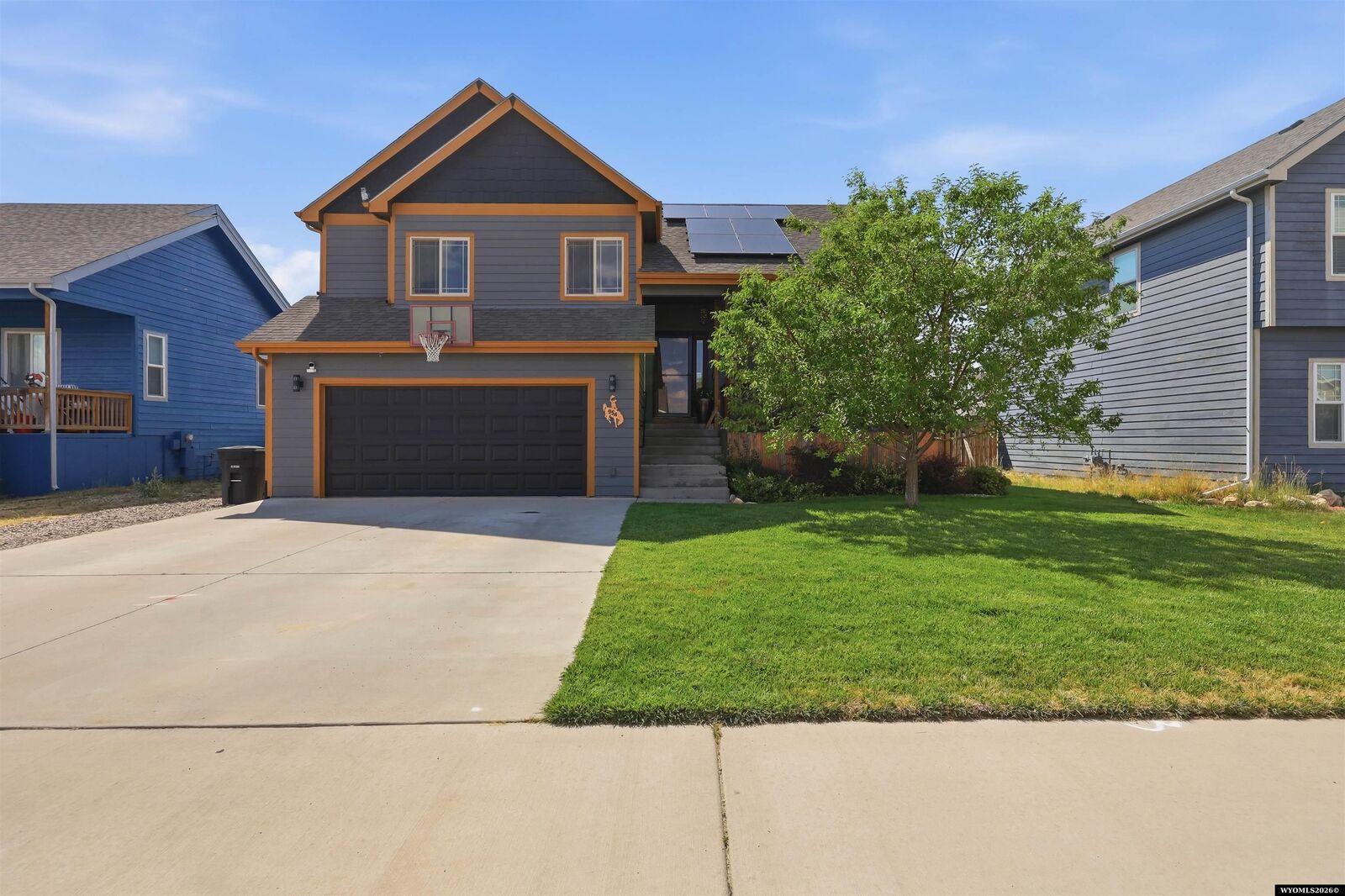 Property Photo:  954 South 4th Avenue  WY 82644 