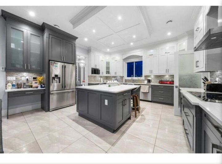Property Photo: 6637 121A Street BC V3W 0H8