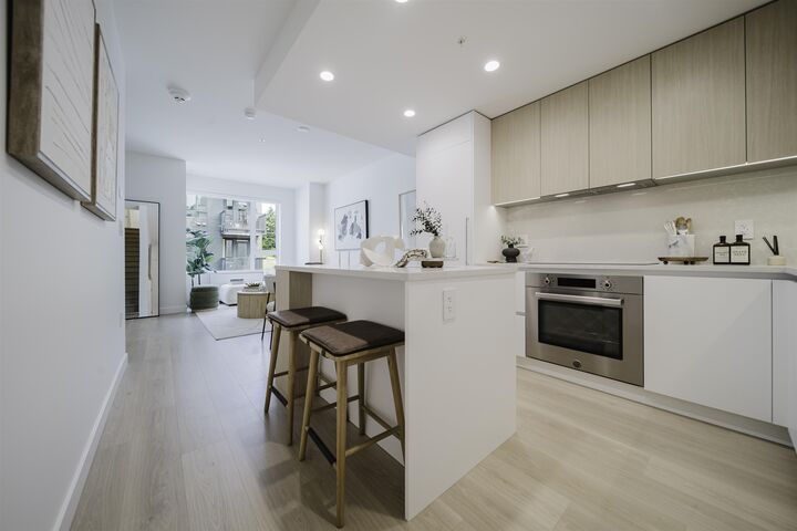 Property Photo: 595 Kemsley Avenue 307 BC V3J 0T4