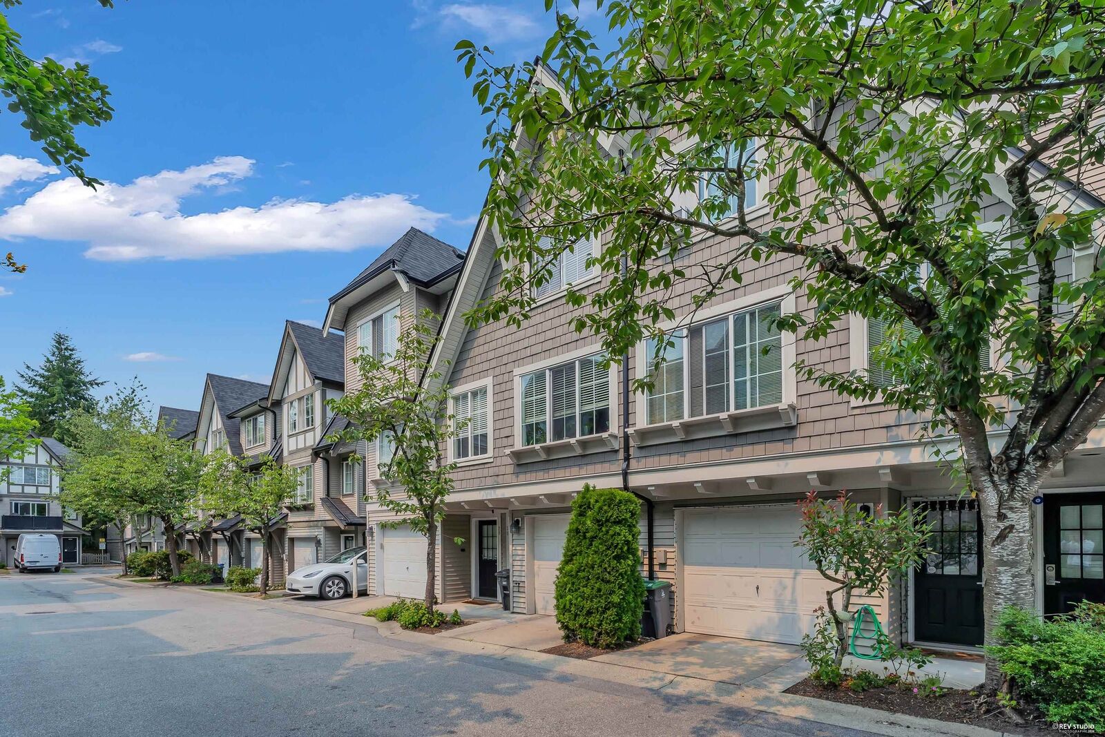Property Photo: 12778 66 Avenue 30 BC V3W 1K9