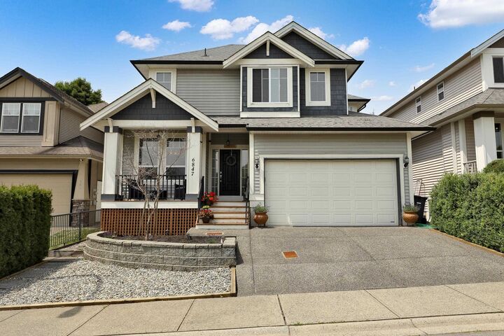 6847 196B Street — photo 1