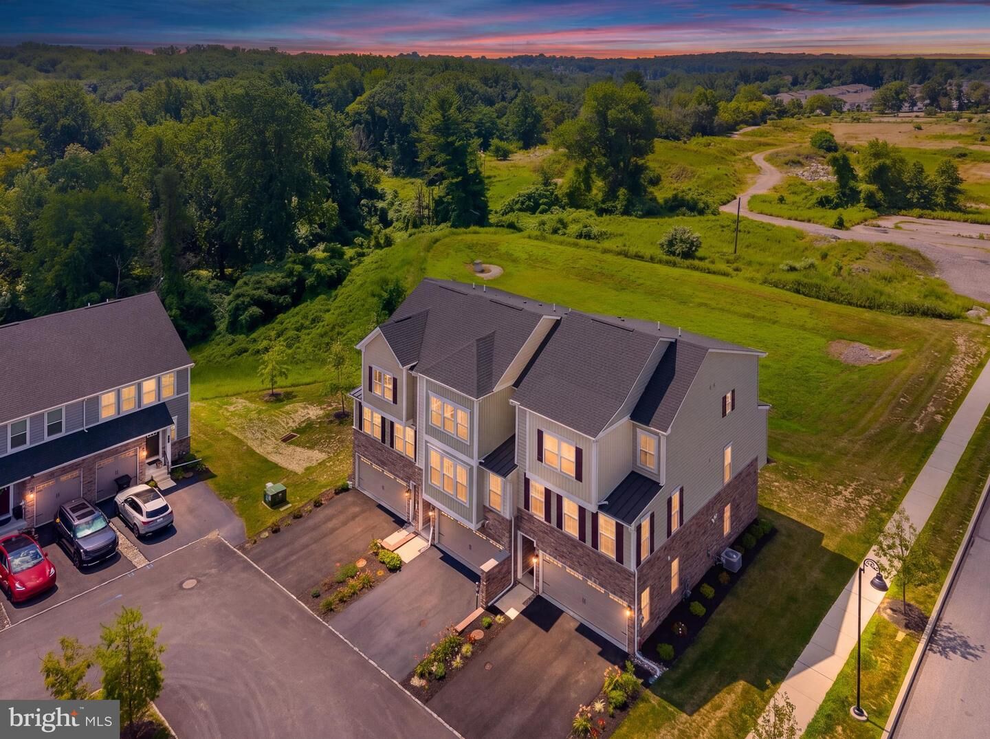 Property Photo:  127 Kyle Square  PA 19063 