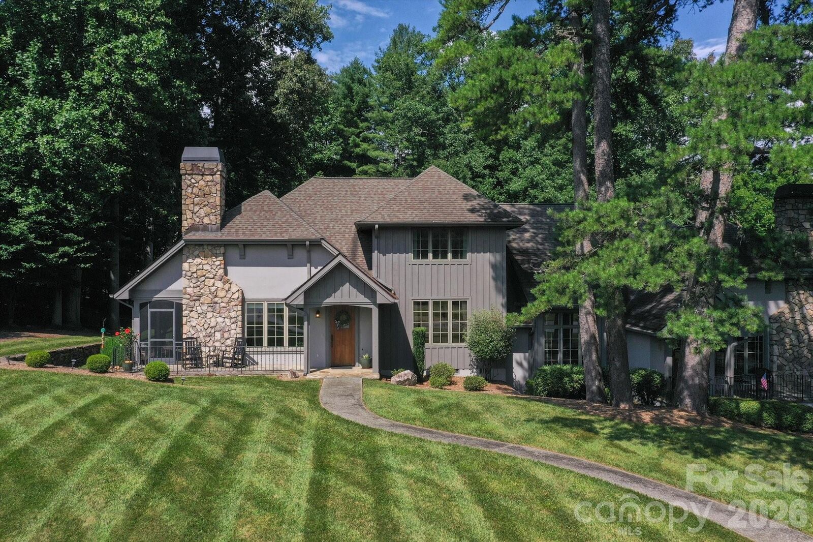 Property Photo:  6 Jasmine Lane  NC 28712 