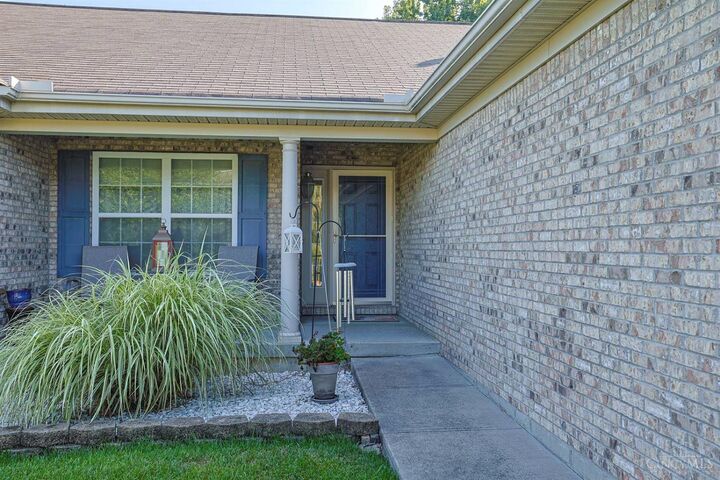 Property Photo:  728 Sonya Court  OH 45050 