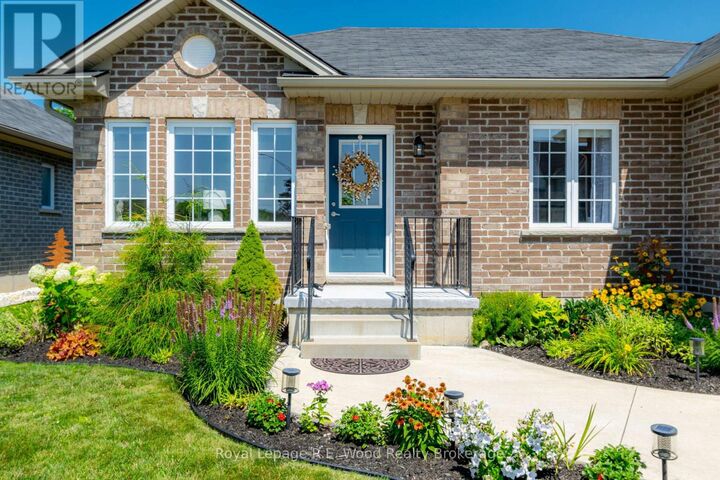 Property Photo: 87 Irving Drive ON N0J 1P0