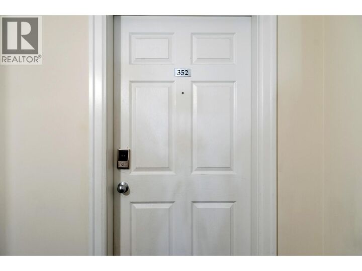 Property Photo:  1088 Sunset Drive 352  BC V1Y 9W1 