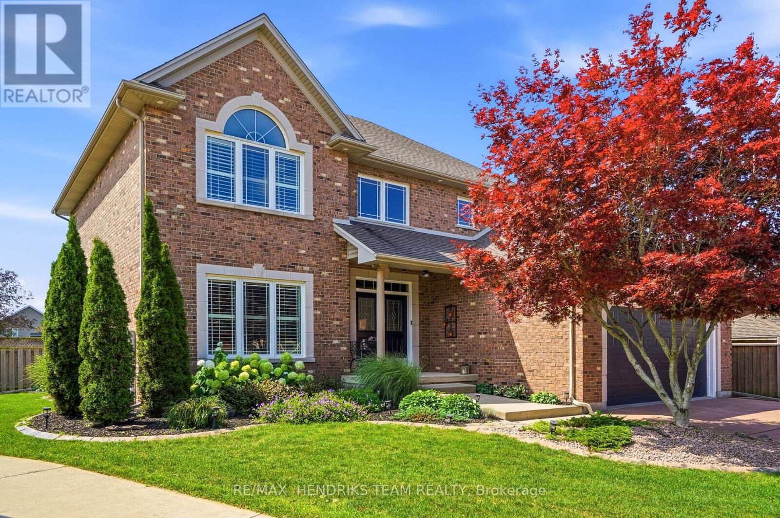 Property Photo:  169 Michael Drive  ON L3C 7B8 