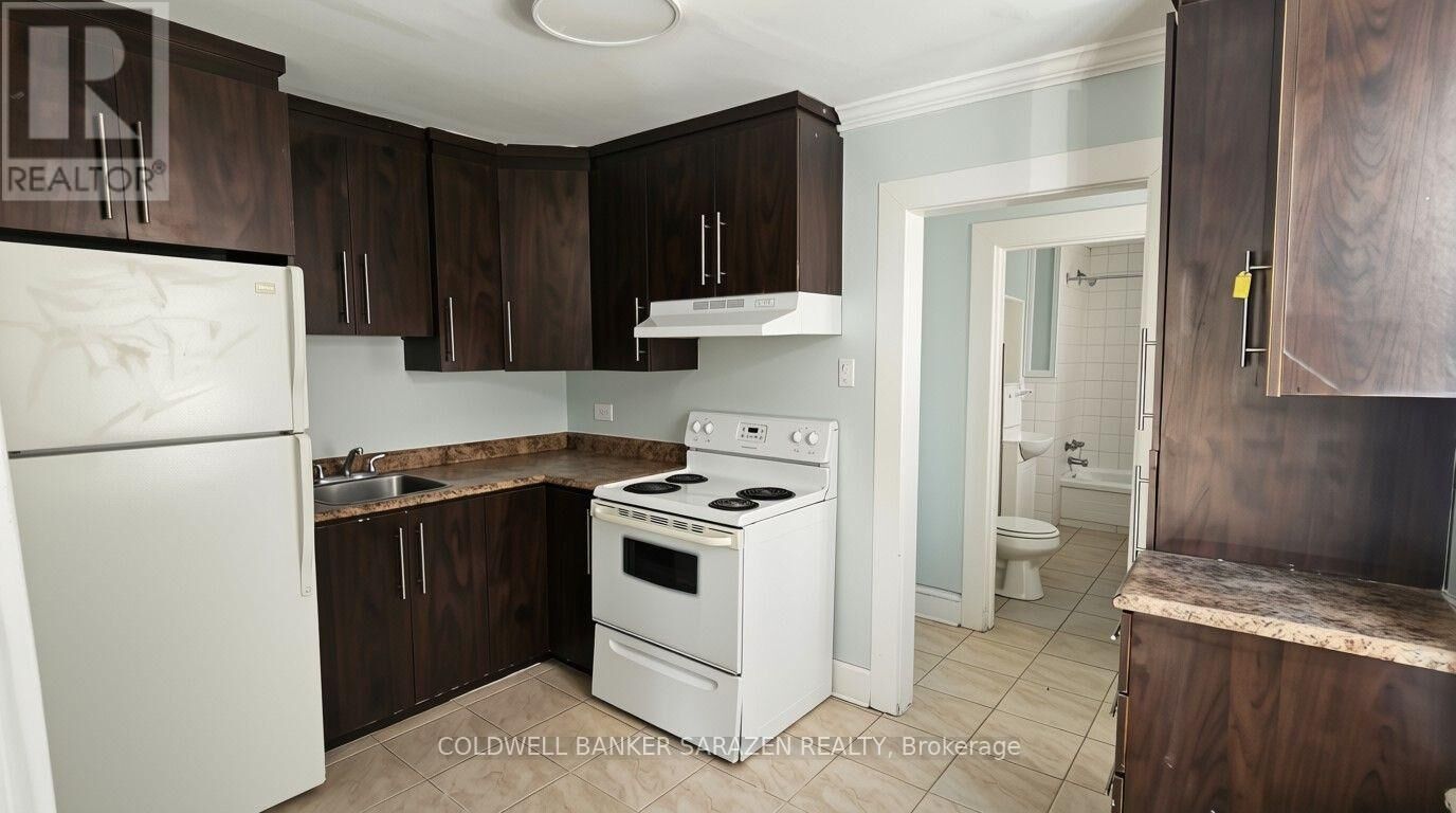 Photo de la propriété:  263 St Andrew Street  ON K1N 5G8 
