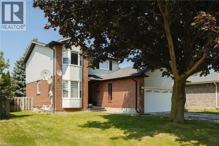 Property Photo:  9 Holm Street  ON N3C 3N3 