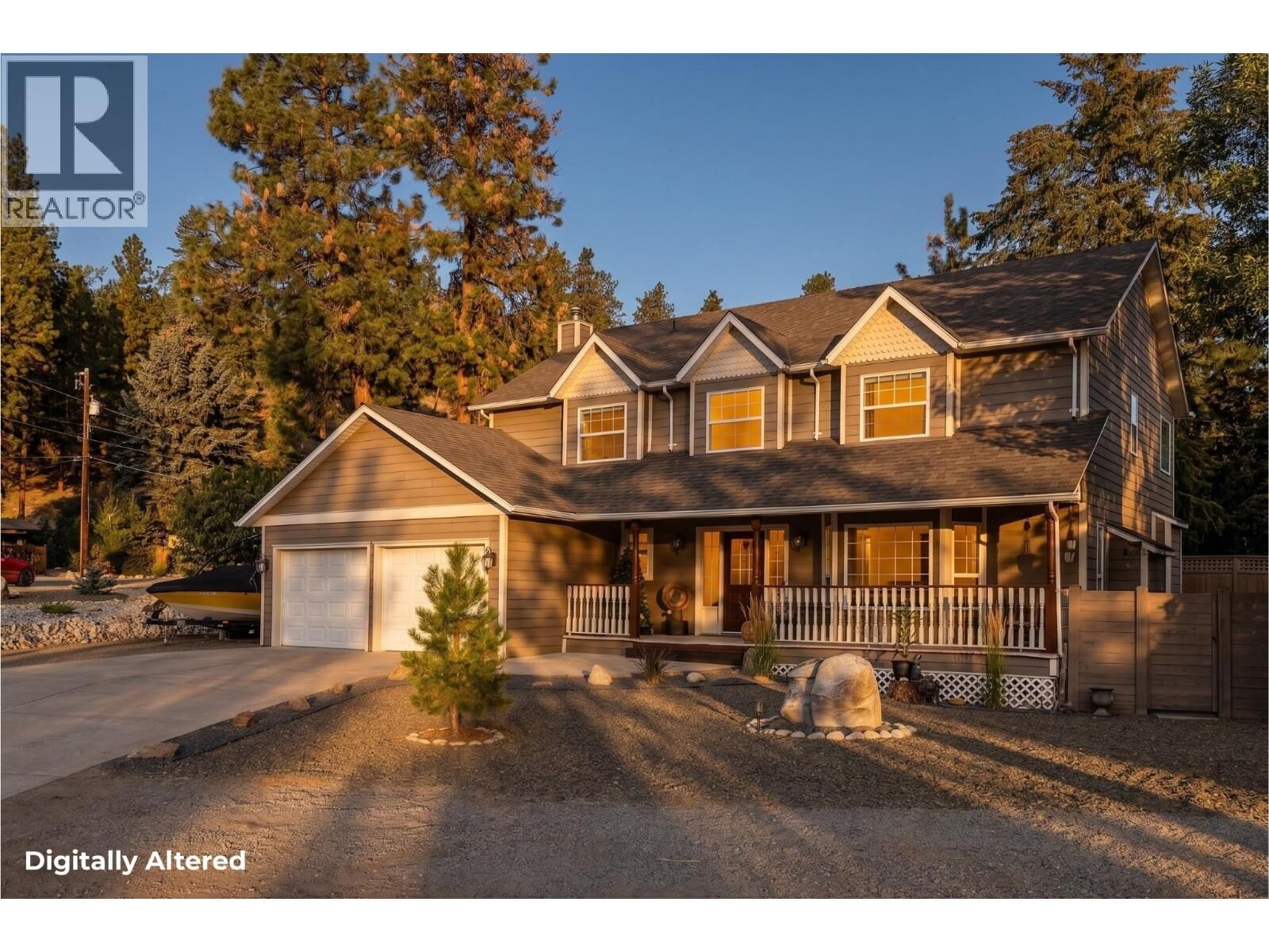 Property Photo: 4210 6th Avenue BC V0H 1X5