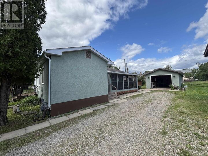 Property Photo:  170 Pine Crescent  ON P0T 1C0 