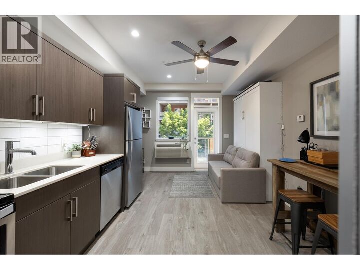 Property Photo:  925 Leon Avenue 318  BC V1Y 0E5 