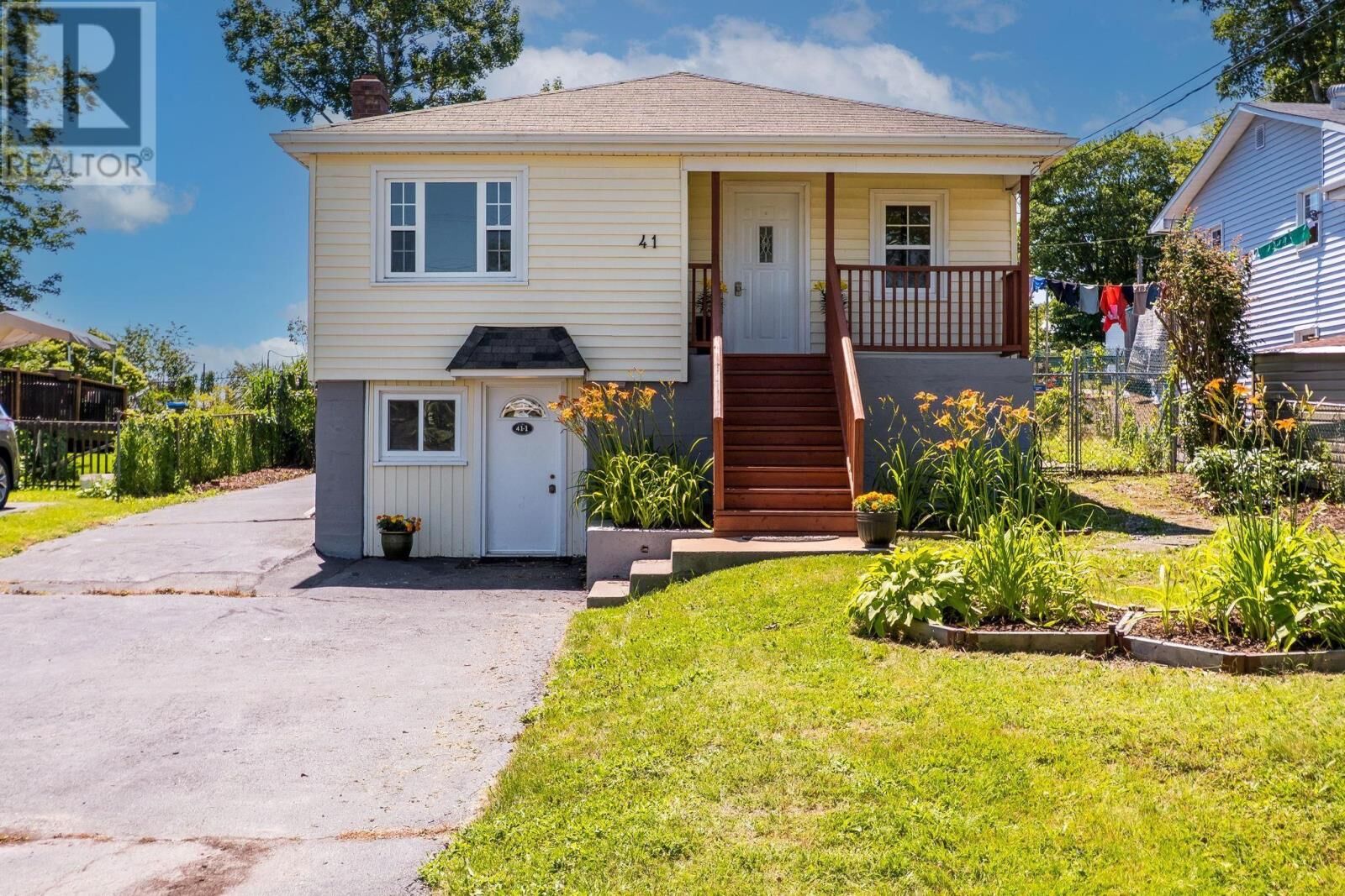 Property Photo:  41 Pine Grove Drive  NS B3R 1S2 