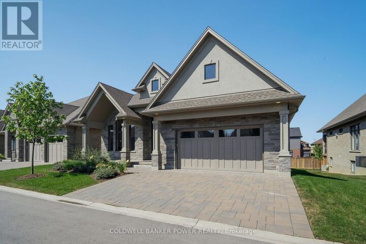 Property Photo:  1710 Ironwood Road 9  ON N6K 0G9 