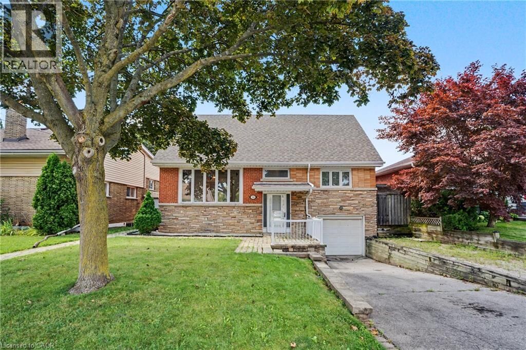 Property Photo: 100 Hardale Crescent ON L8T 1Y3