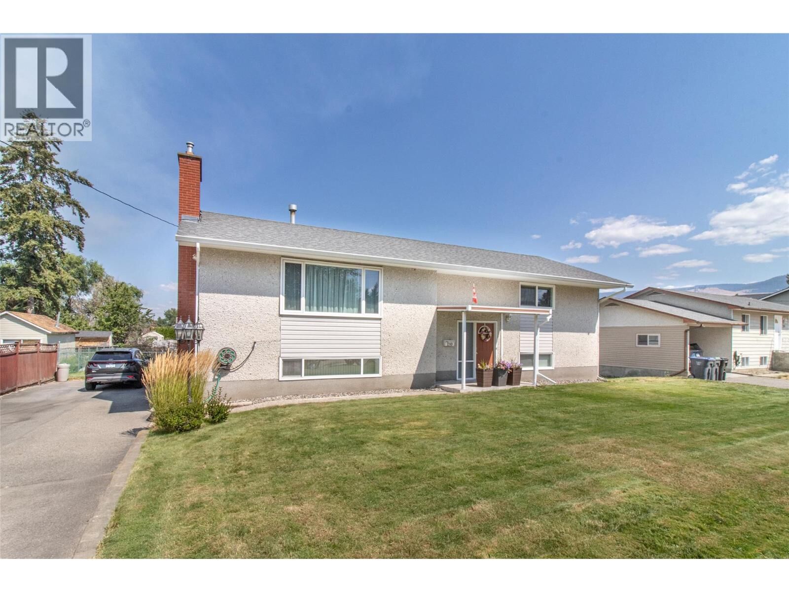 Property Photo: 210 Wallace Road BC V1X 4T1