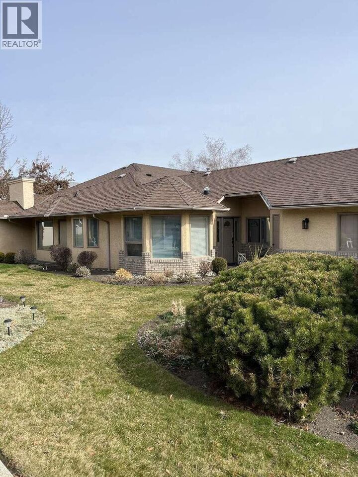 Property Photo: 860 Lanfranco Road 11 BC V1W 3W9