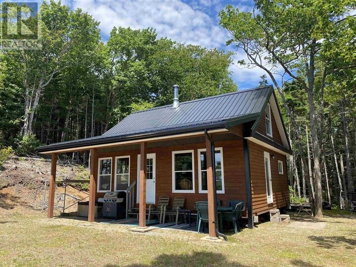 Property Photo: 2 Acres With Cottage Island No. 6 NS B0J 2L0