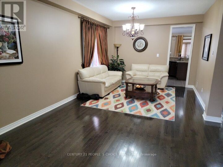 Property Photo: 3240 Tacc Drive ON L5M 0H3