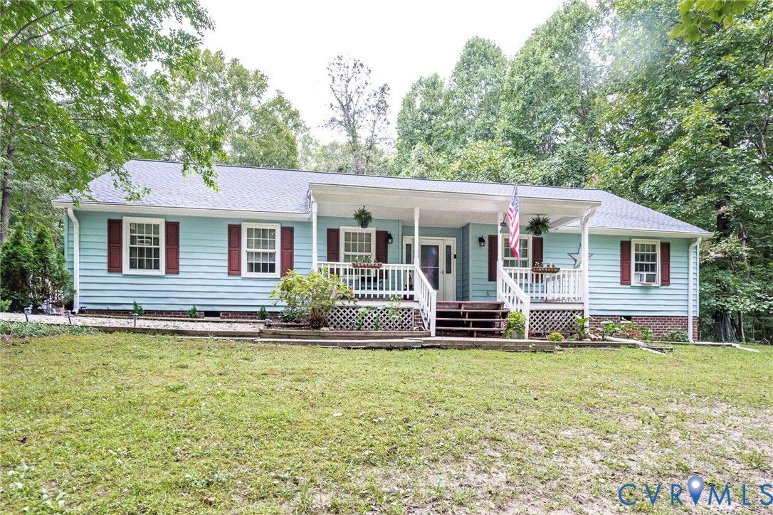 Property Photo: 9145 Epps Road VA 23111