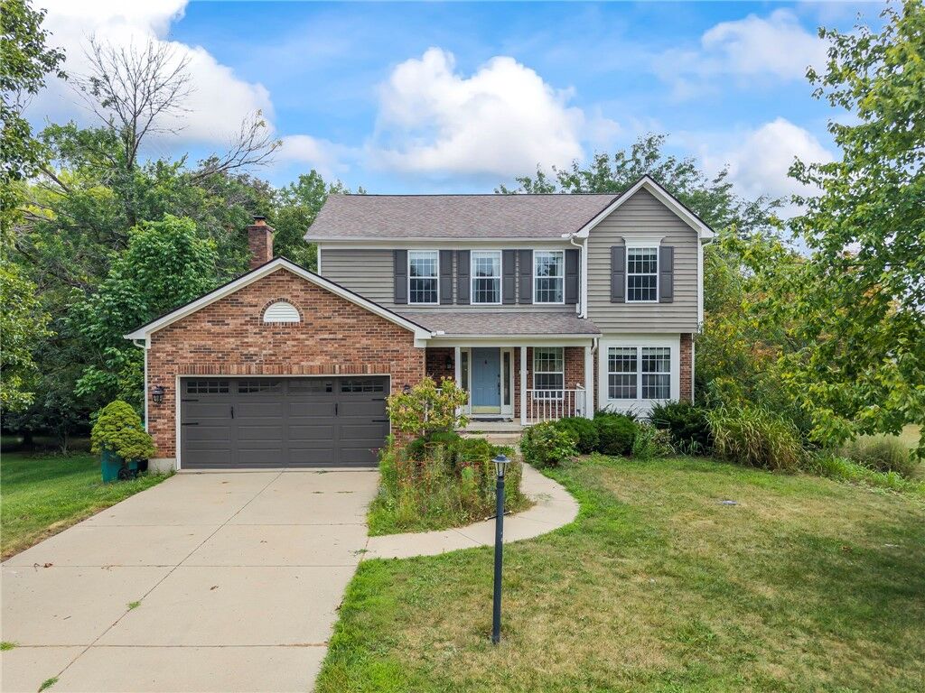 Property Photo: 1176 Pickett Ridge Court OH 45434