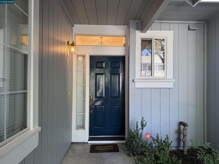 Property Photo:  50 Danville Oak Pl  CA 94526 